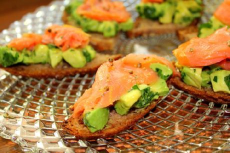 Mango, avocado and salmon