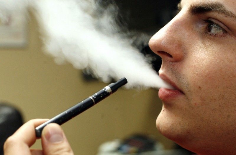 Electronic cigarettes: a way to quit smoking or a new drug?