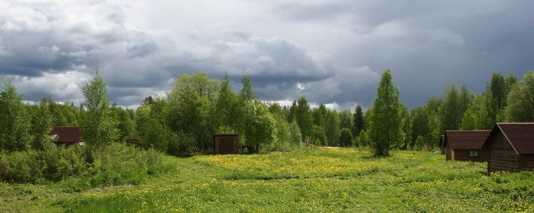 Rest in Karelia in autumn: overcast and rainy