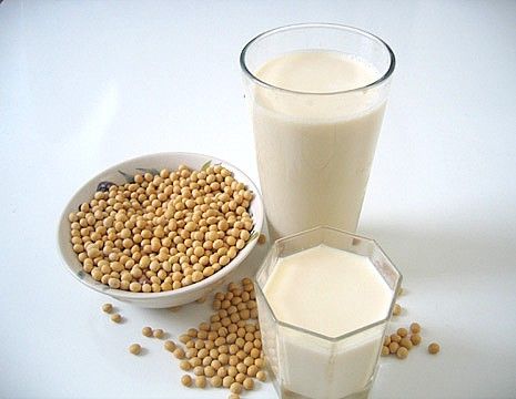 Soymilk causes great harm to the teeth